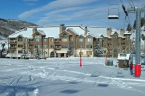 Family Friendly 3 Bedroom Ski in, Ski out Mountain Vacation Rental at the Base of the Highlands Chairlift with Pool and Hot Tub Access